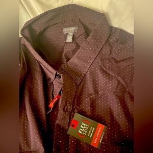 Men’s 4xl Van Heusen button up shirt.
